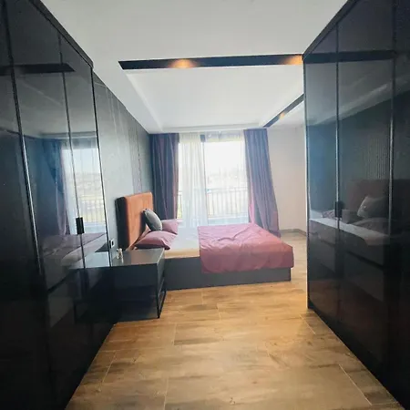 빌라 Luxury With Private Pool